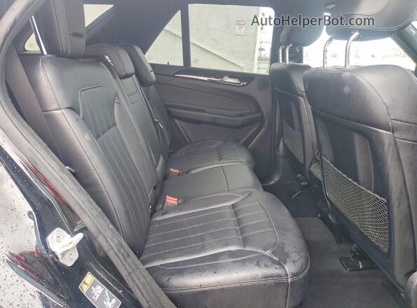 4JGDA5HB9GA779965 2016 MERCEDES-BENZ GLE Черный Вид задней части салона