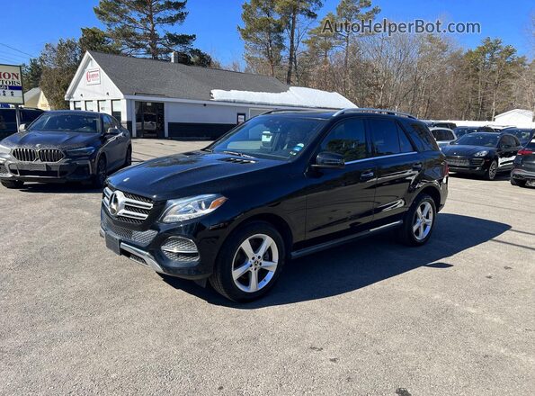 4JGDA5JB2JB135655 2018 MERCEDES-BENZ GLE Черный Передняя левая четверть