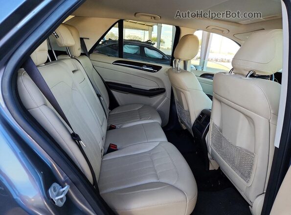 4JGDA5JB6JA998609 2018 MERCEDES-BENZ GLE Серый Вид задней части салона