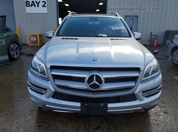 4JGDF6EE3GA690995 2016 MERCEDES-BENZ GL-CLASS Серебряный Вид спереди