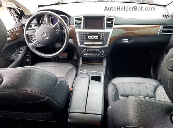 4JGDF6EE6GA687198 2016 MERCEDES-BENZ GL-CLASS Белый Вид панели приборов