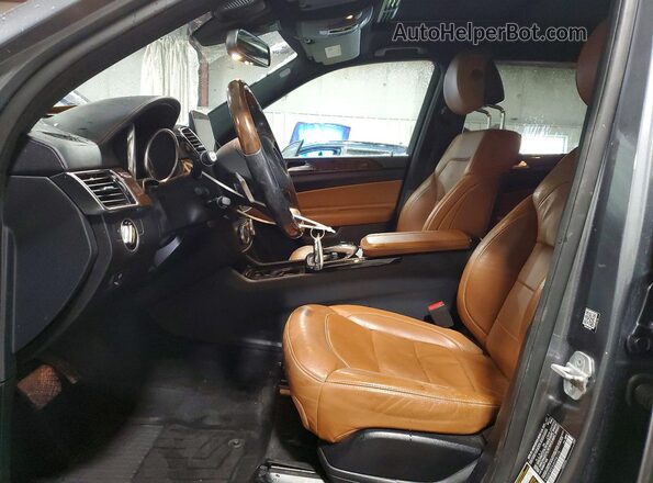 4JGDF6EE6JA996175 2018 MERCEDES-BENZ GLS Серый Вид салона спереди