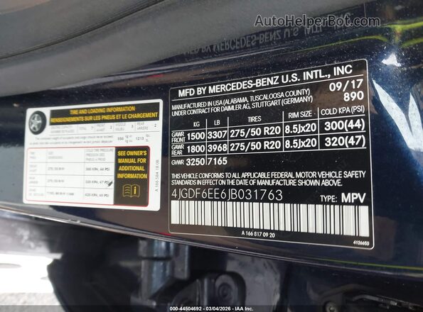 4JGDF6EE6JB031763 2018 MERCEDES-BENZ GLS 450 Blue Vista del compartimento del motor