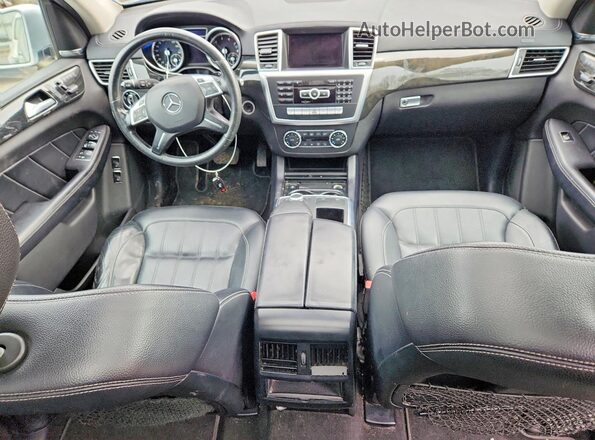 4JGDF6EE8GA646913 2016 MERCEDES-BENZ GL-CLASS Silver Vista del salpicadero