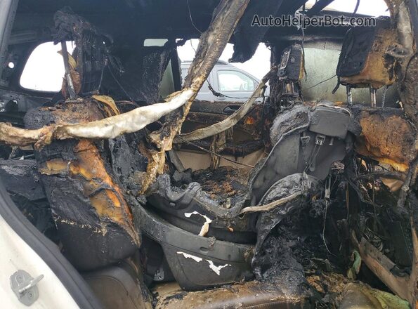4JGDF6EE8HA895262 2017 MERCEDES-BENZ GLS Burn Widok wnętrza z tyłu