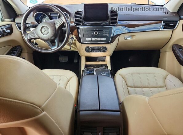 4JGDF6EEXHA989496 2017 MERCEDES-BENZ GLS Белый Вид панели приборов