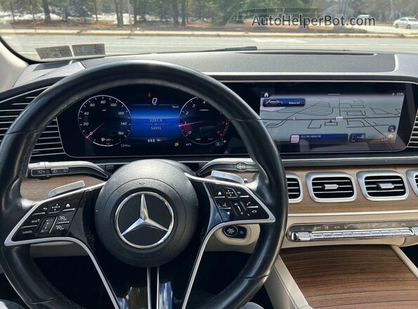 4JGFB4FBXRB124441 2024 MERCEDES-BENZ GLE Черный Вид салона спереди