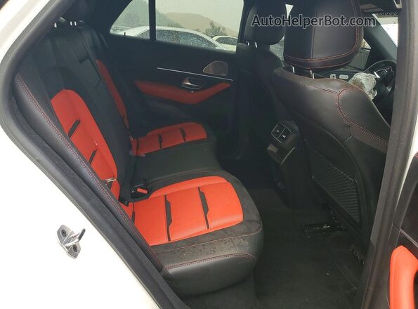 4JGFD6BB0SB366706 2025 MERCEDES-BENZ GLE White Widok wnętrza z tyłu