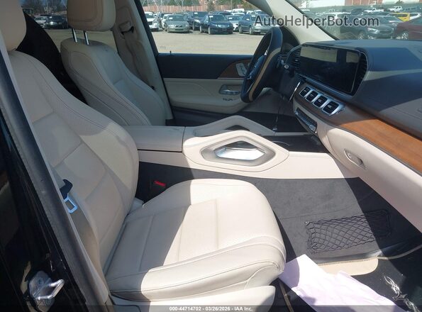 4JGFF5KE1LA215413 2020 MERCEDES-BENZ GLS 450 Черный Вид салона спереди