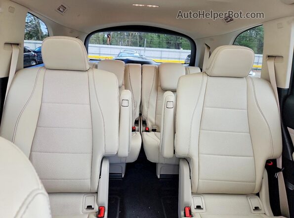 4JGFF5KE1PA910657 2023 MERCEDES-BENZ GLS White Հետևի նստատեղերի տեսք