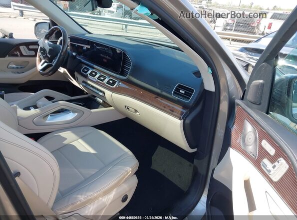 4JGFF5KE2MA526219 2021 MERCEDES-BENZ GLS 450 Gold Widok wnętrza z przodu