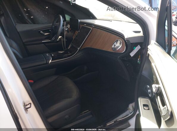 4JGGM1CB2PA005402 2023 MERCEDES-BENZ EQE 350 SUV White Vista interior delantera