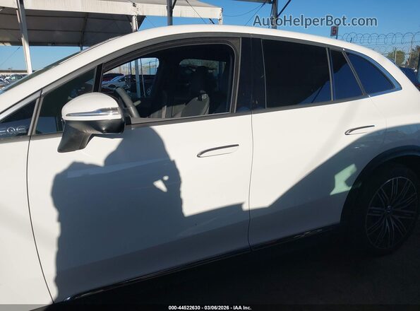 4JGGM1CB2PA005402 2023 MERCEDES-BENZ EQE 350 SUV White Vista interior de 360 grados