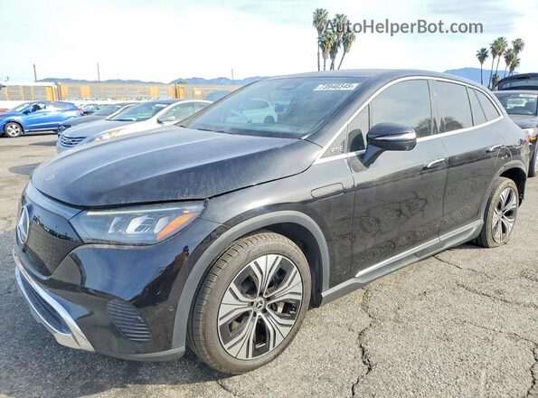 4JGGM1CB7PA035592 2023 MERCEDES-BENZ EQE Черный Передняя левая четверть