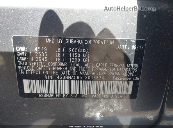 4S3BNAC65J3015674 2018 SUBARU LEGACY Gray Vista del compartimento del motor