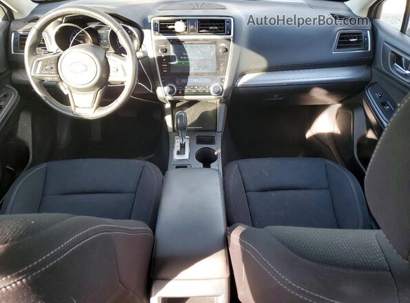 4S3BNAC69J3010994 2018 SUBARU LEGACY Gray Widok deski rozdzielczej