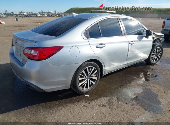 4S3BNAF64J3021669 2018 SUBARU LEGACY Серебряный Задняя правая четверть