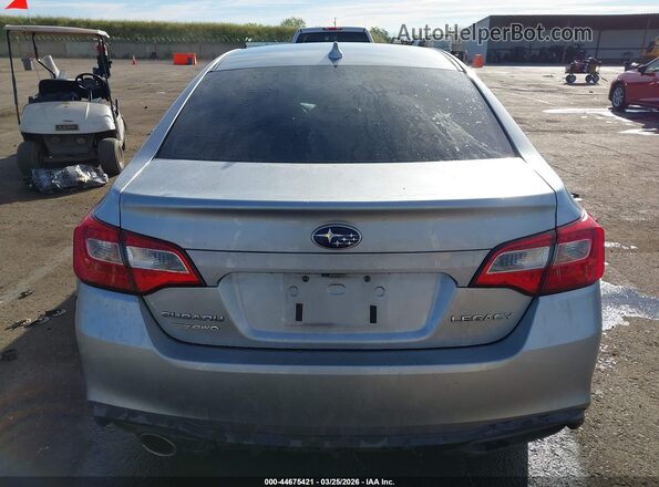 4S3BNAF64J3021669 2018 SUBARU LEGACY Серебряный 