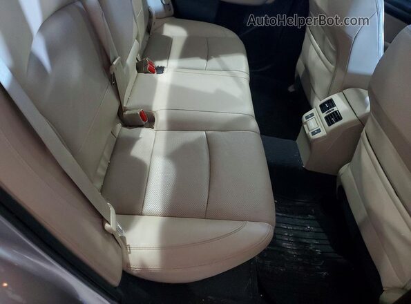 4S3BNAN64J3004811 2018 SUBARU LEGACY Золотой Вид задних сидений