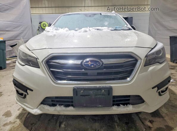 4S3BNAN64K3036742 2019 SUBARU LEGACY Белый Вид спереди