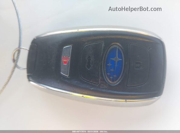 4S3BNAN69K3010590 2019 SUBARU LEGACY Белый Вид панели приборов