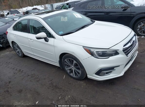 4S3BNEN66J3035016 2018 SUBARU LEGACY White Delantero derecho
