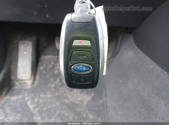 4S3BNEN66J3035016 2018 SUBARU LEGACY White Vista del salpicadero