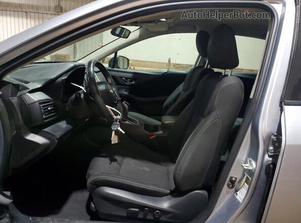 4S3BWAC66P3012479 2023 SUBARU LEGACY Серебряный Вид салона спереди