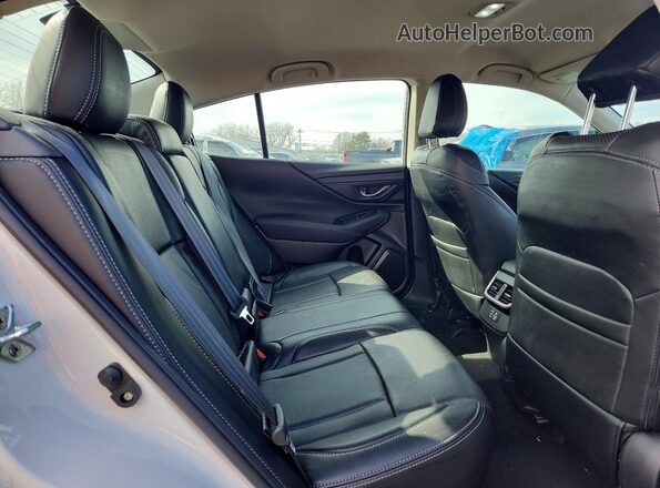 4S3BWAD61P3014770 2023 SUBARU LEGACY White Widok tylnych siedzeń