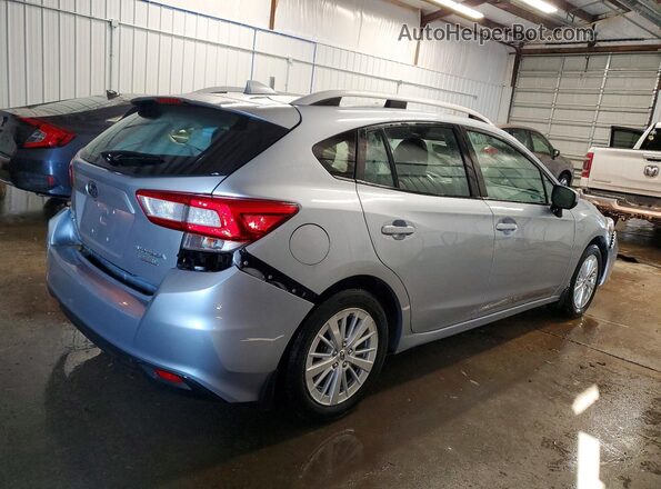4S3GTAB63H3706497 2017 SUBARU IMPREZA Серебряный Задняя правая четверть
