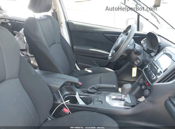 4S3GTAB68K3756061 2019 SUBARU IMPREZA Белый Вид салона спереди