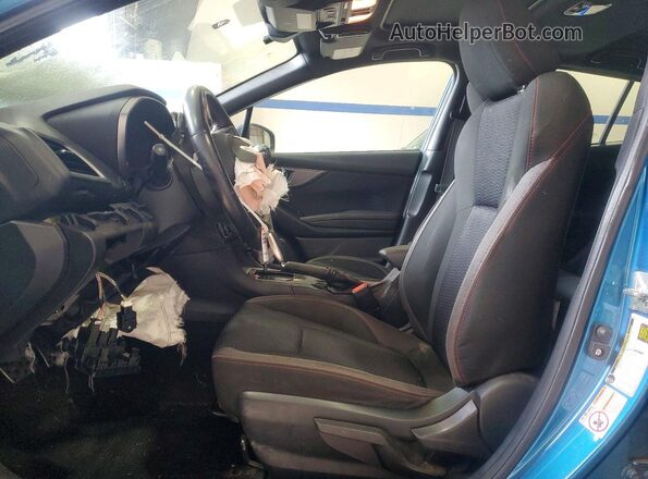 4S3GTAM63K3714667 2019 SUBARU IMPREZA Blue Widok wnętrza z przodu