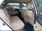 2018 Subaru Outback 2.5i Premium White vin: 4S4BSACC2J3270213