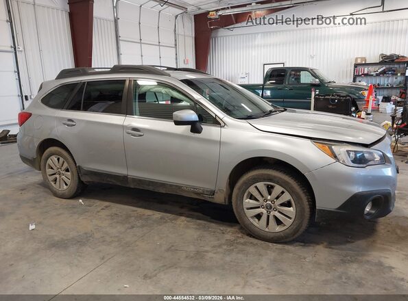 4S4BSACC3H3361159 2017 SUBARU OUTBACK Серебряный Вид задней части салона