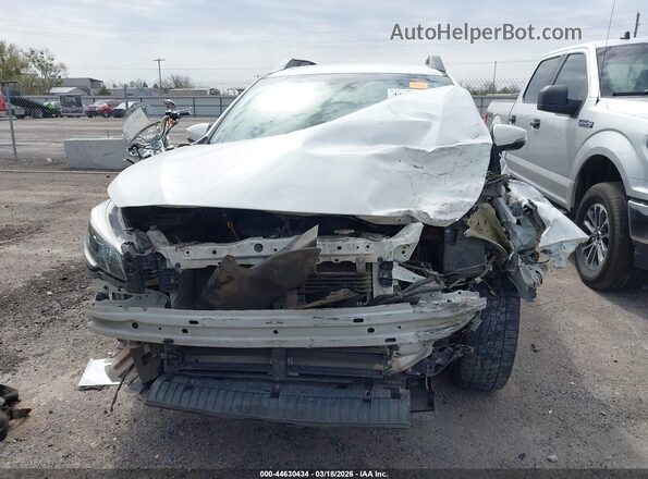 4S4BSAFC1J3347925 2018 SUBARU OUTBACK White Вид задньої частини салону