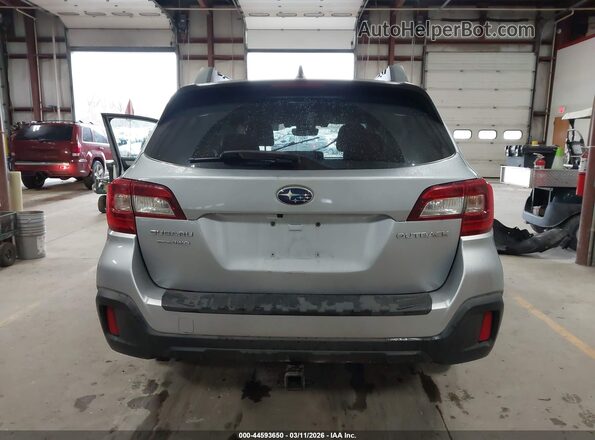 4S4BSAFC7J3360162 2018 SUBARU OUTBACK Серебряный 