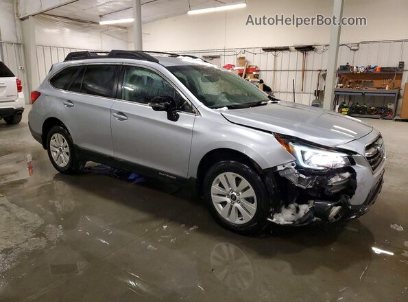 4S4BSAFCXJ3395875 2018 SUBARU OUTBACK Серебряный Передняя правая четверть