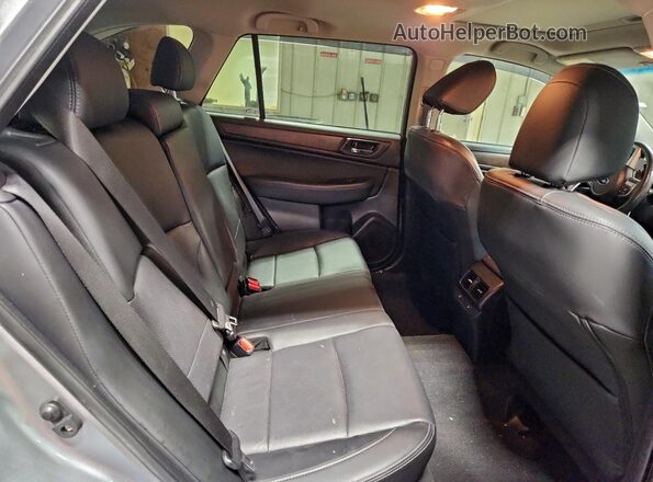 4S4BSAKC1H3259358 2017 SUBARU OUTBACK Серебряный Вид задней части салона