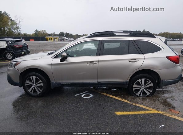 4S4BSANC2J3394429 2018 SUBARU OUTBACK Champagne 