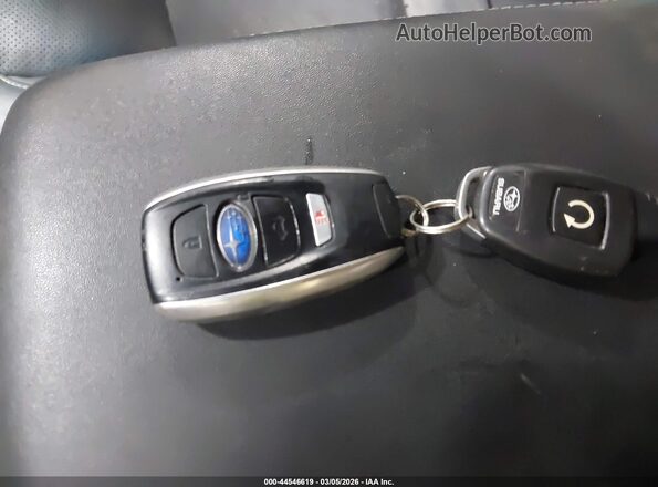 4S4BSANC7H3293770 2017 SUBARU OUTBACK Белый Вид панели приборов