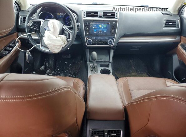 4S4BSATC9K3322700 2019 SUBARU OUTBACK White Widok deski rozdzielczej