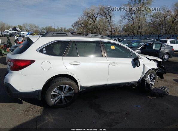 4S4BSENC0J3342563 2018 SUBARU OUTBACK White Widok wnętrza 360 stopni