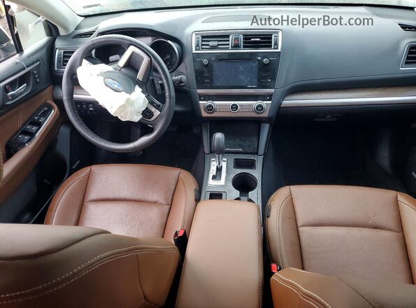 4S4BSETC6H3315414 2017 SUBARU OUTBACK Белый Вид панели приборов