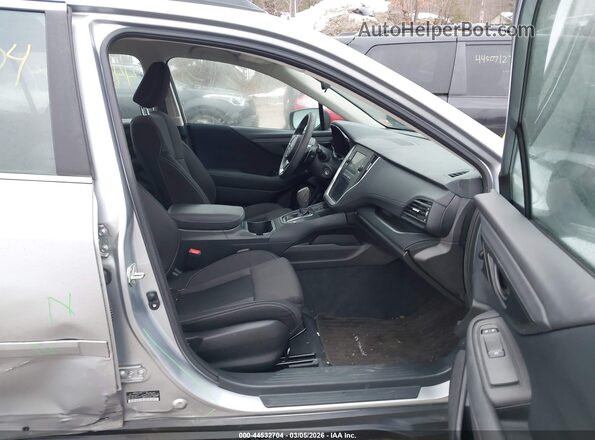 4S4BTAAC4N3138639 2022 SUBARU OUTBACK Серебряный Вид салона спереди
