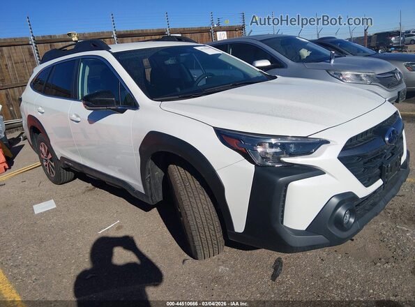 4S4BTADC1S3334206 2025 SUBARU OUTBACK White Przód prawy