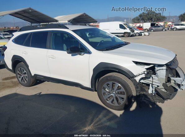 4S4BTADC2R3240992 2024 SUBARU OUTBACK Белый Панорамный вид салона 360°
