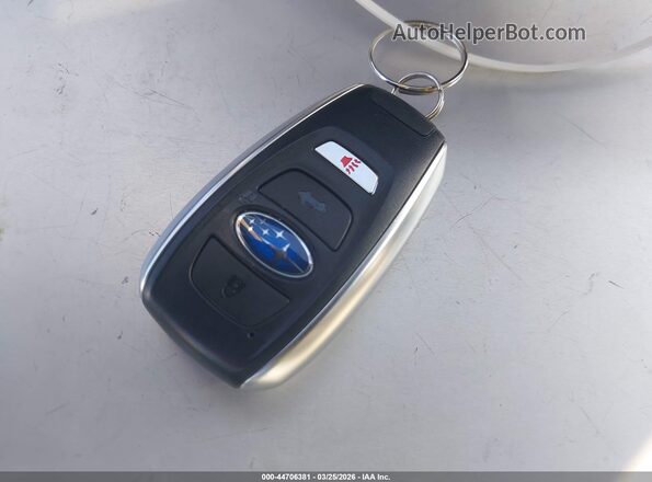 4S4BTADC2R3240992 2024 SUBARU OUTBACK Белый Вид панели приборов
