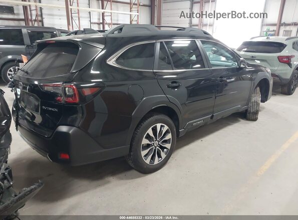 4S4BTANC2R3294954 2024 SUBARU OUTBACK Черный Задняя правая четверть