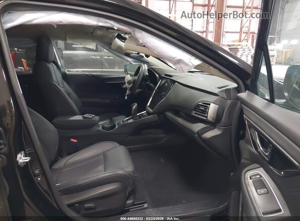 4S4BTANC2R3294954 2024 SUBARU OUTBACK Черный Вид салона спереди