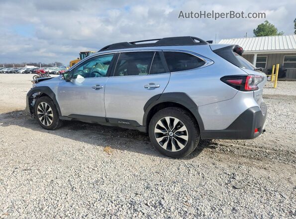4S4BTGND4R3249199 2024 SUBARU OUTBACK Серебряный Задняя левая четверть